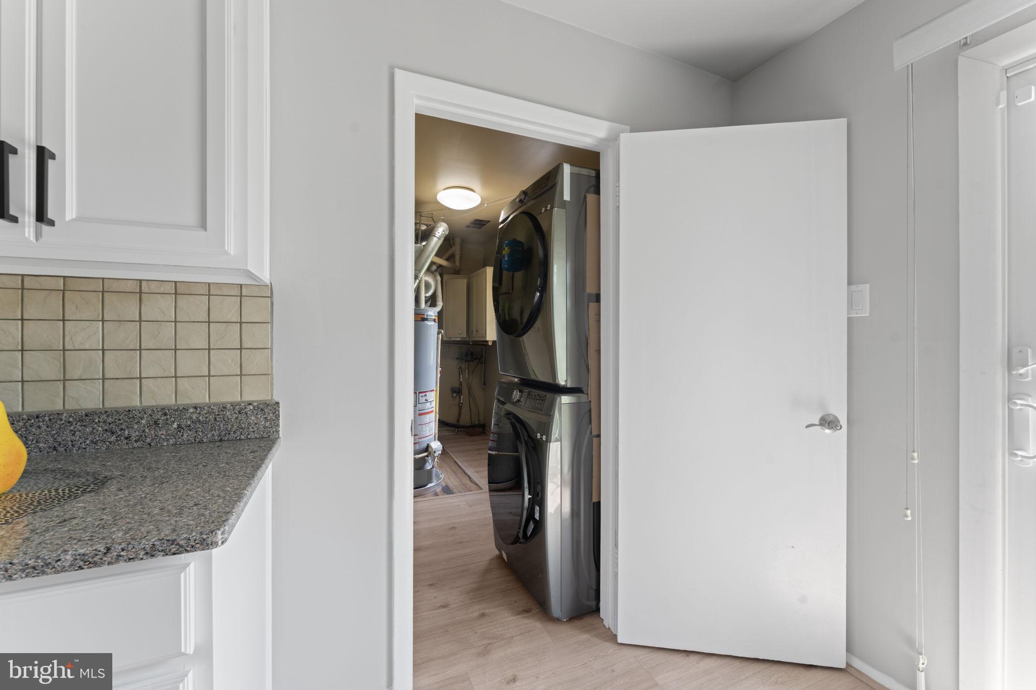 POINTER RIDGE - Residential