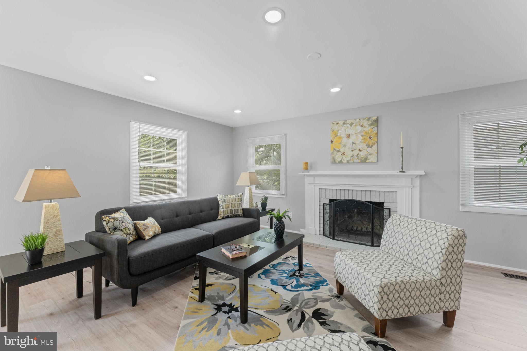 POINTER RIDGE - Residential