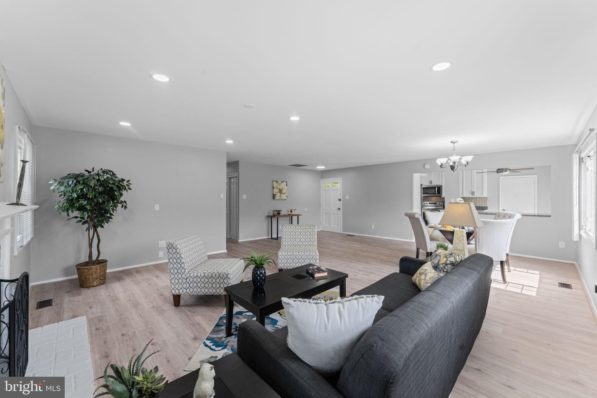 POINTER RIDGE - Residential