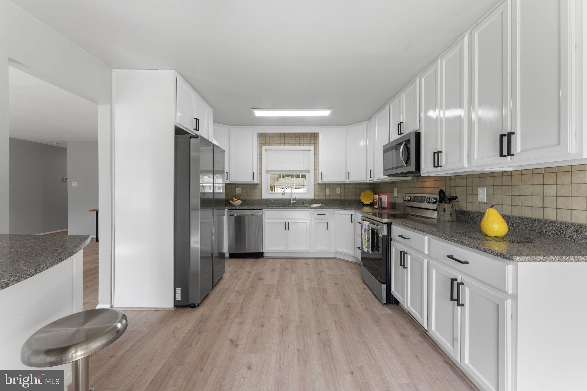 POINTER RIDGE - Residential