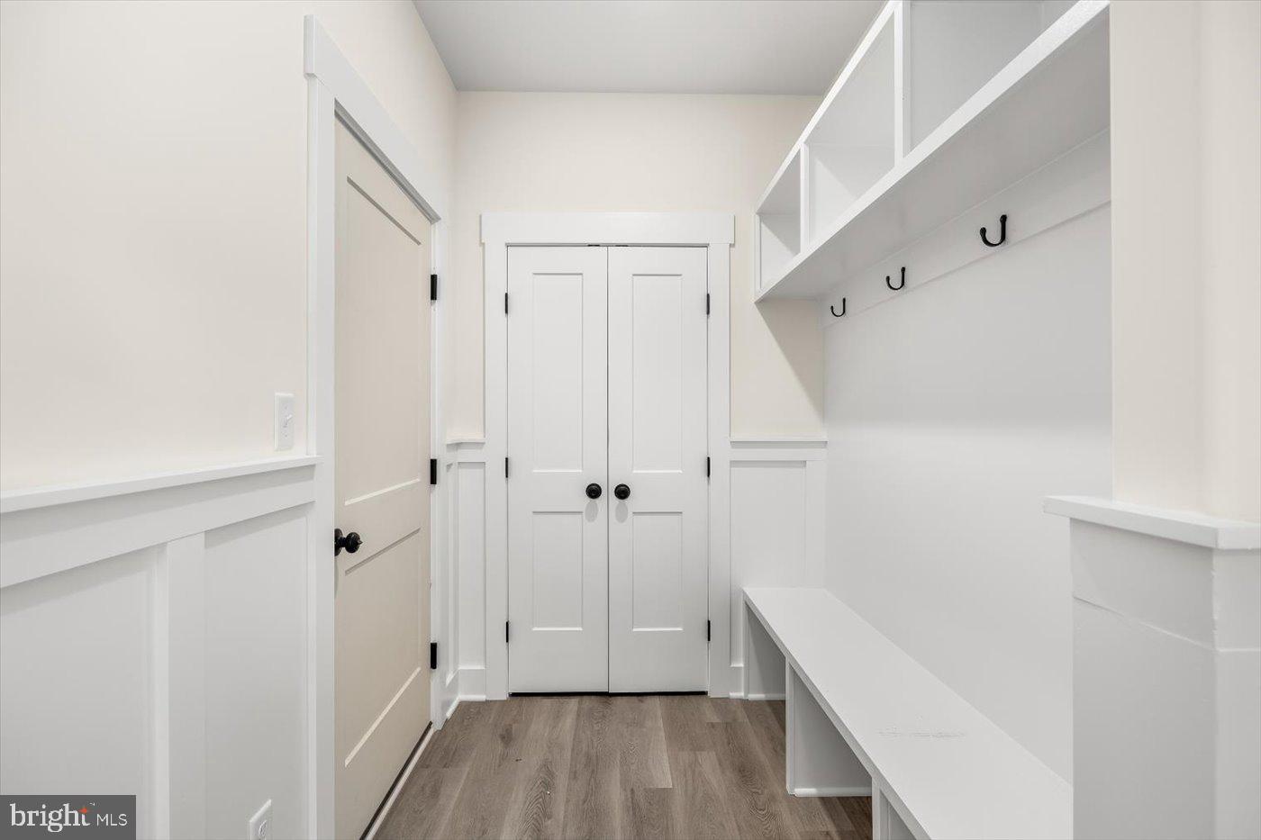 HUNTINGTON HILLS - Residential
