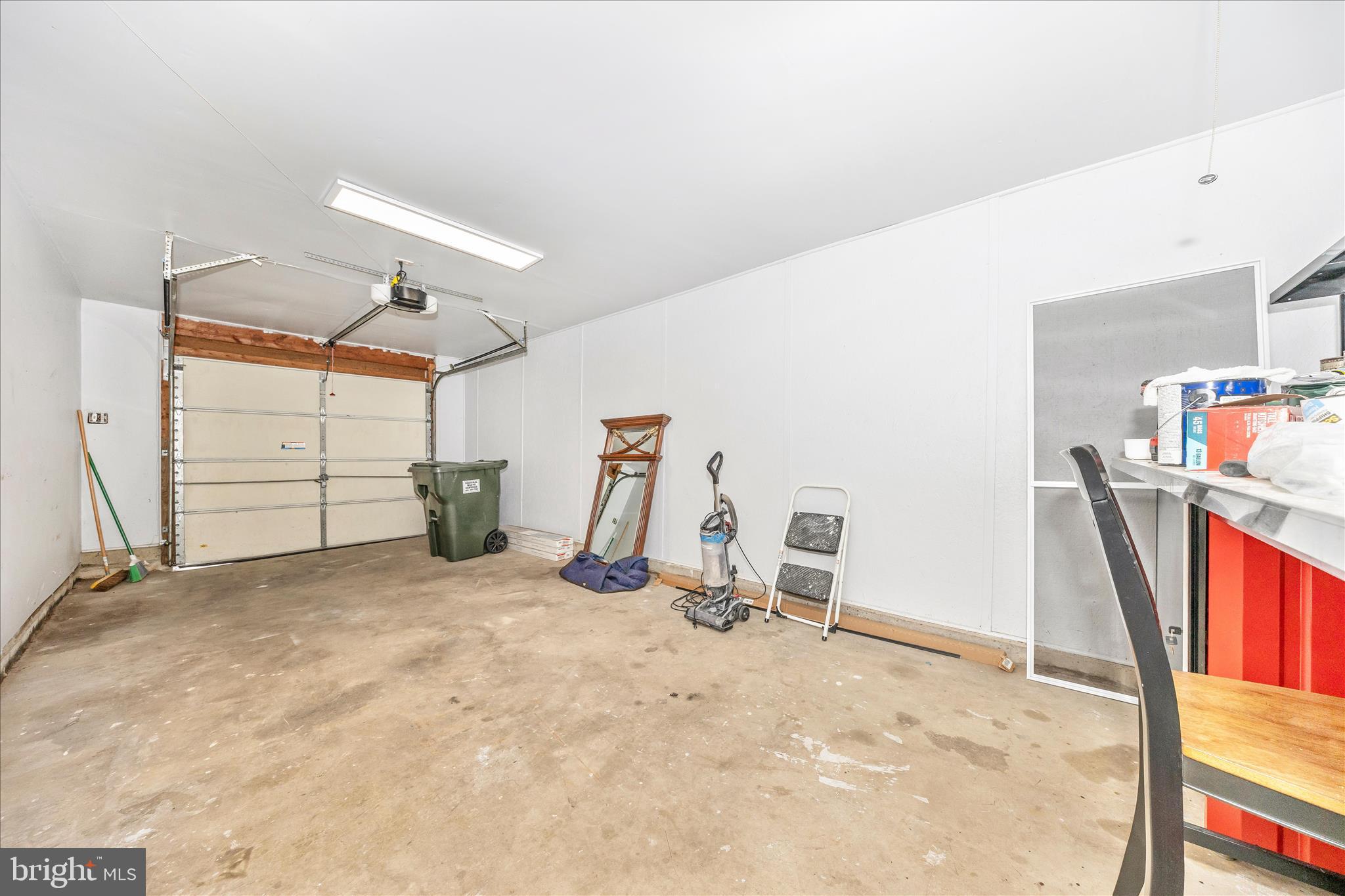 GLADE MANOR - Residential