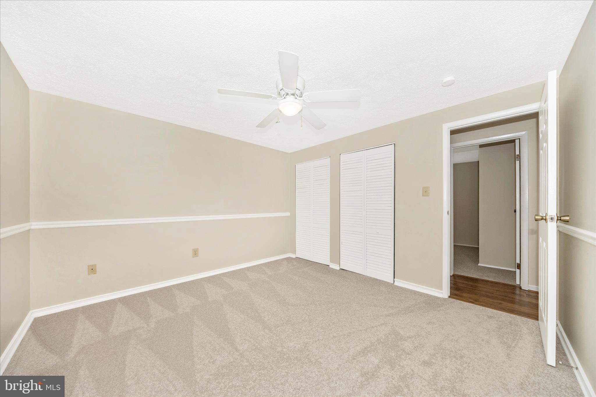 GLADE MANOR - Residential