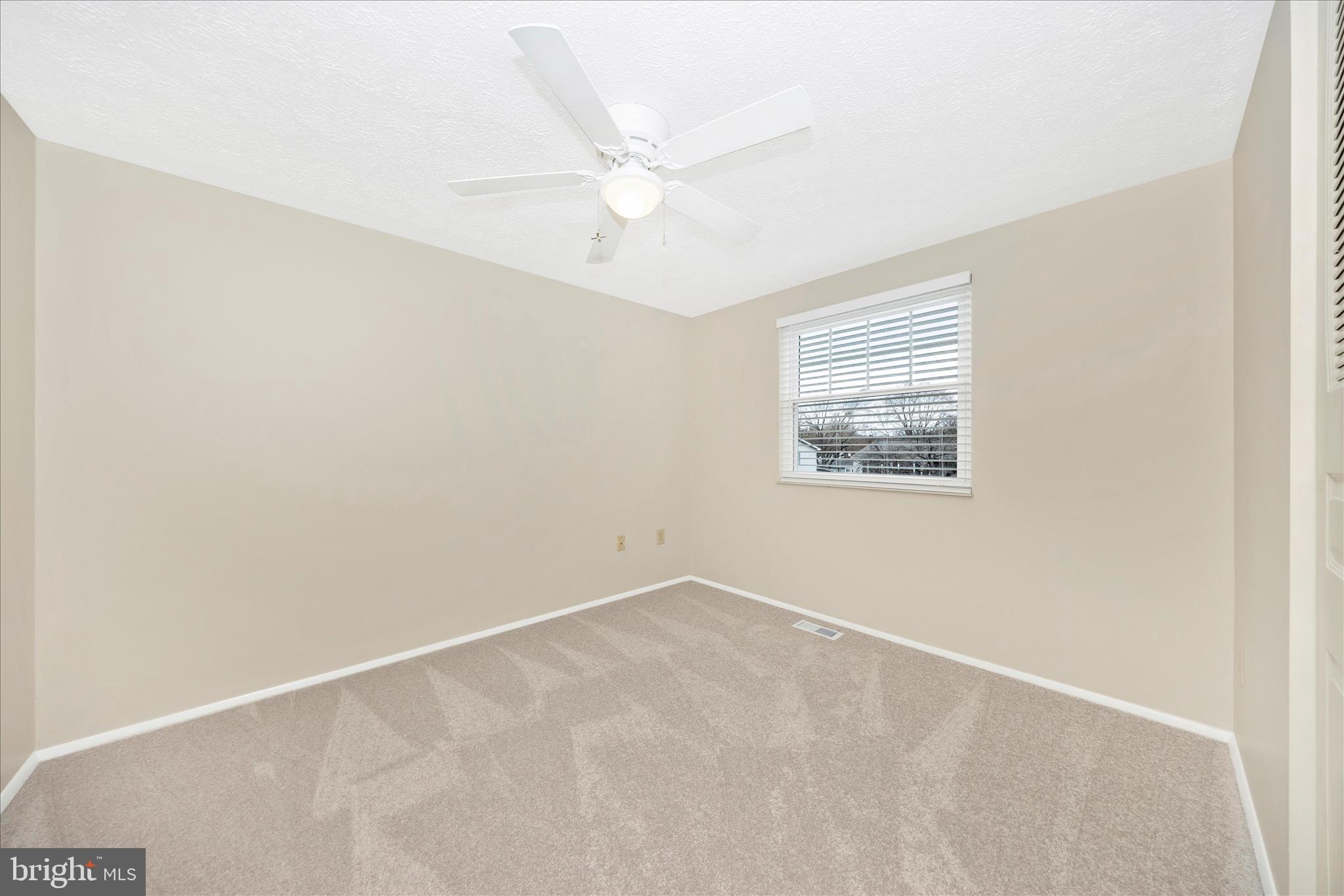 GLADE MANOR - Residential