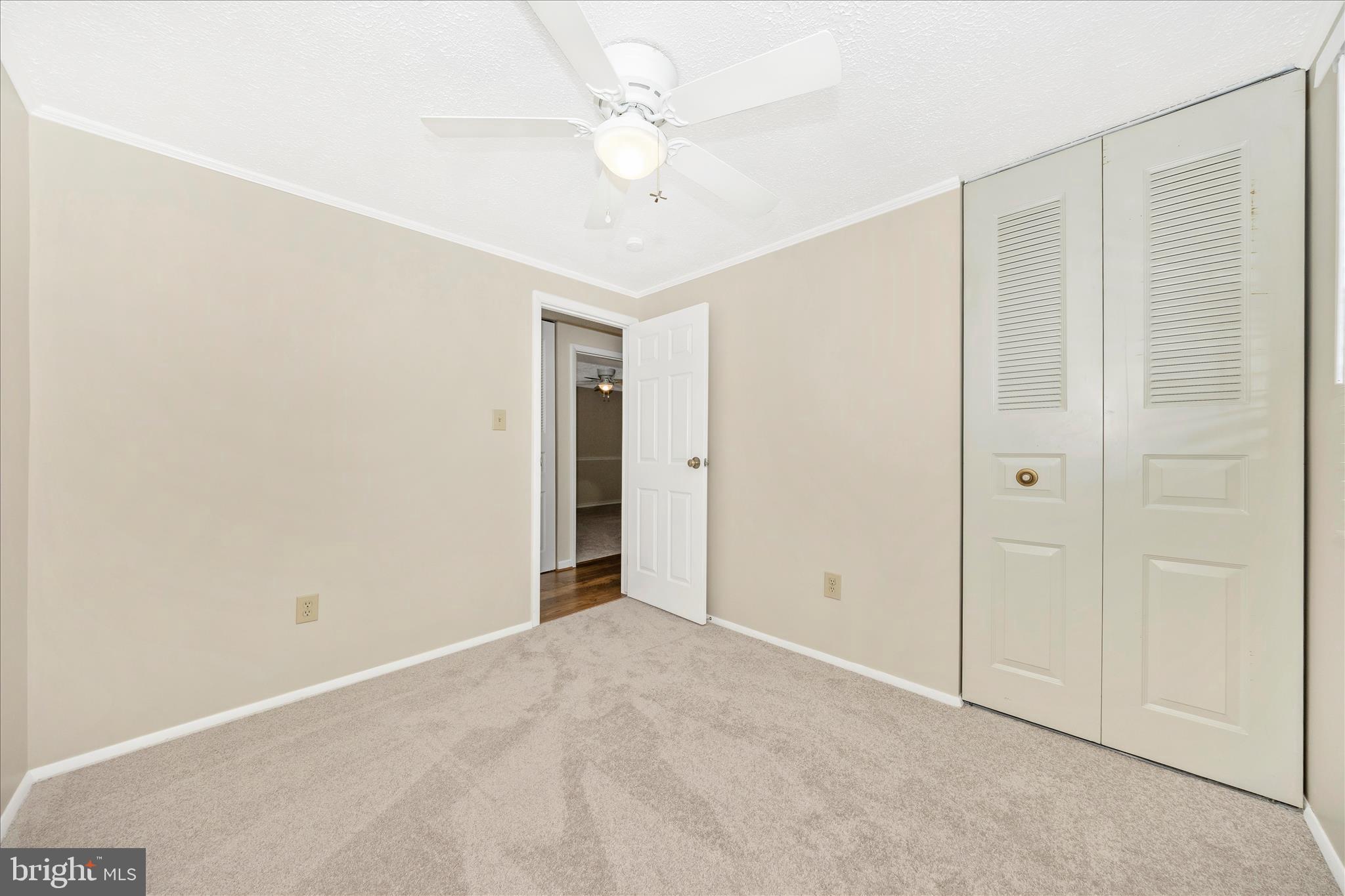 GLADE MANOR - Residential