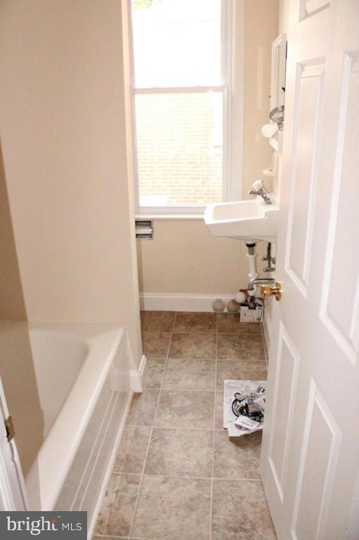 HAMILTON PARK - Residential Lease