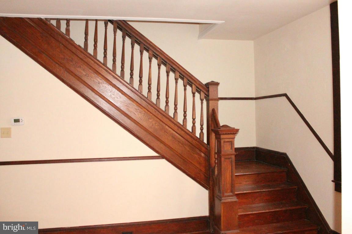 HAMILTON PARK - Residential Lease