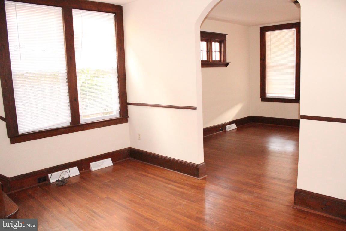 HAMILTON PARK - Residential Lease