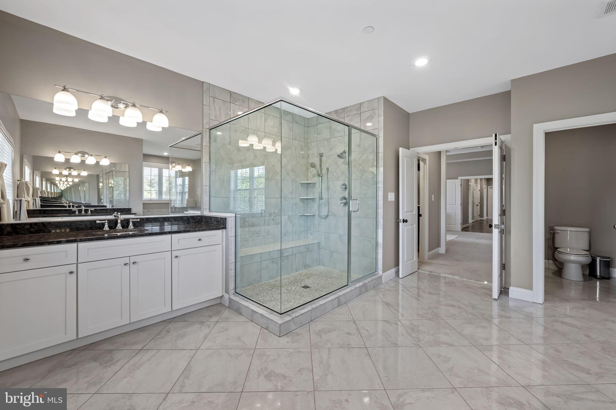 BRIAR KNOLL - Residential