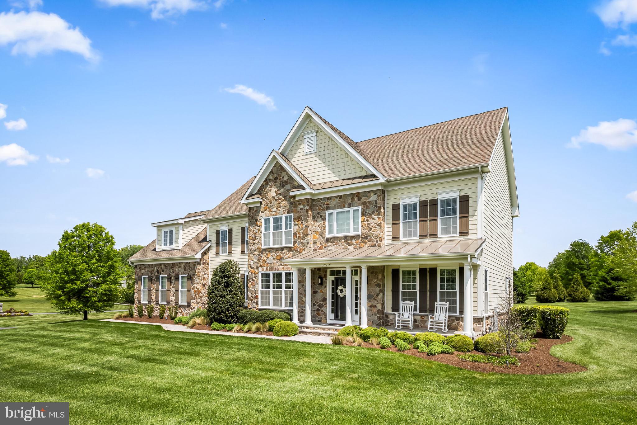 BRIAR KNOLL - Residential