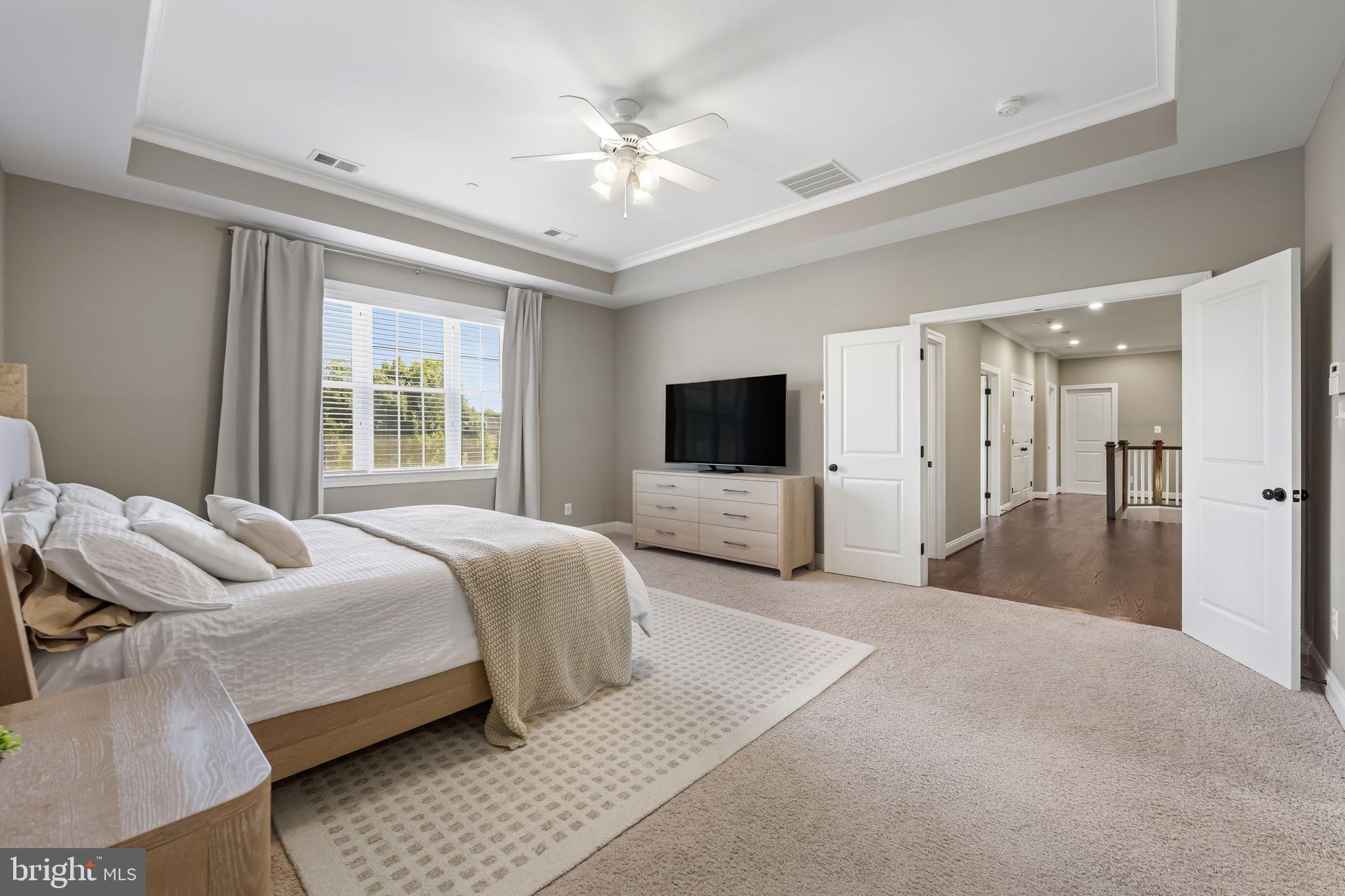 BRIAR KNOLL - Residential