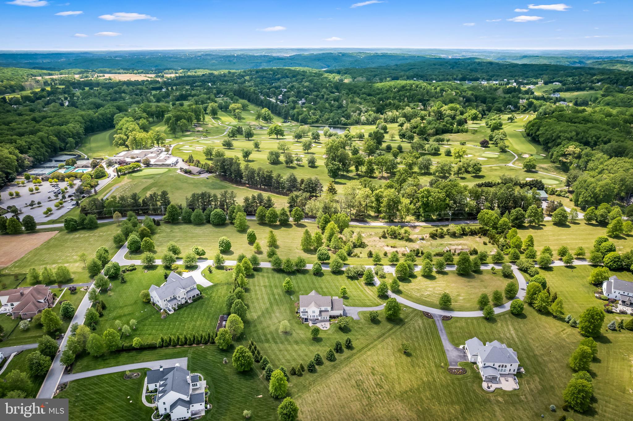 BRIAR KNOLL - Residential