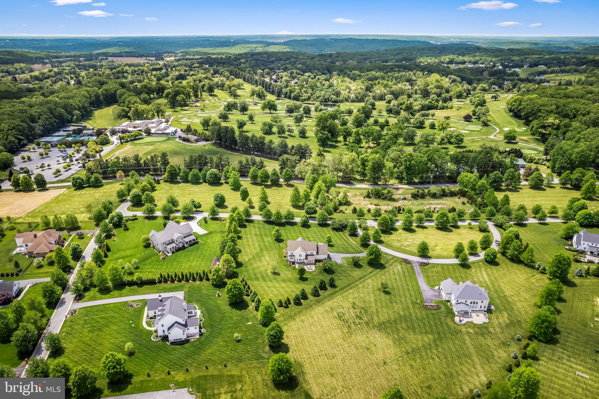 BRIAR KNOLL - Residential