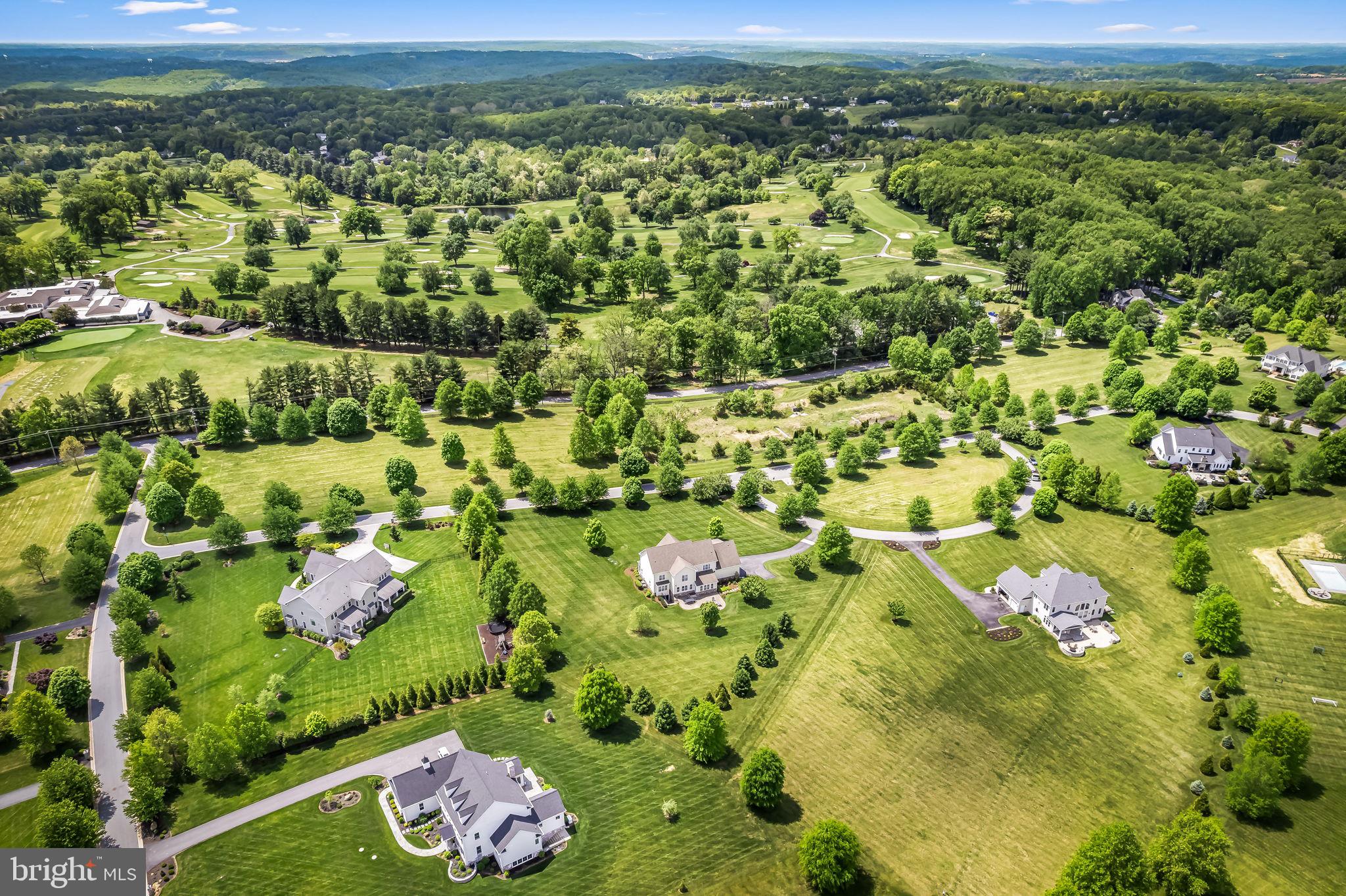 BRIAR KNOLL - Residential