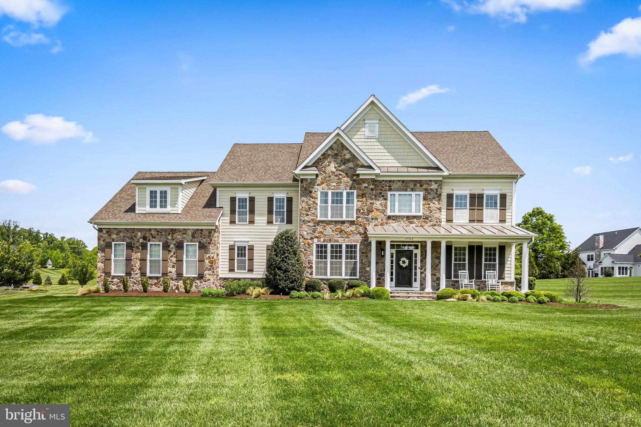BRIAR KNOLL - Residential