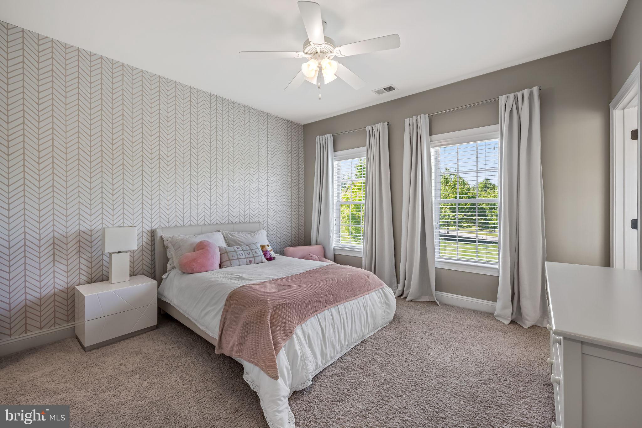 BRIAR KNOLL - Residential