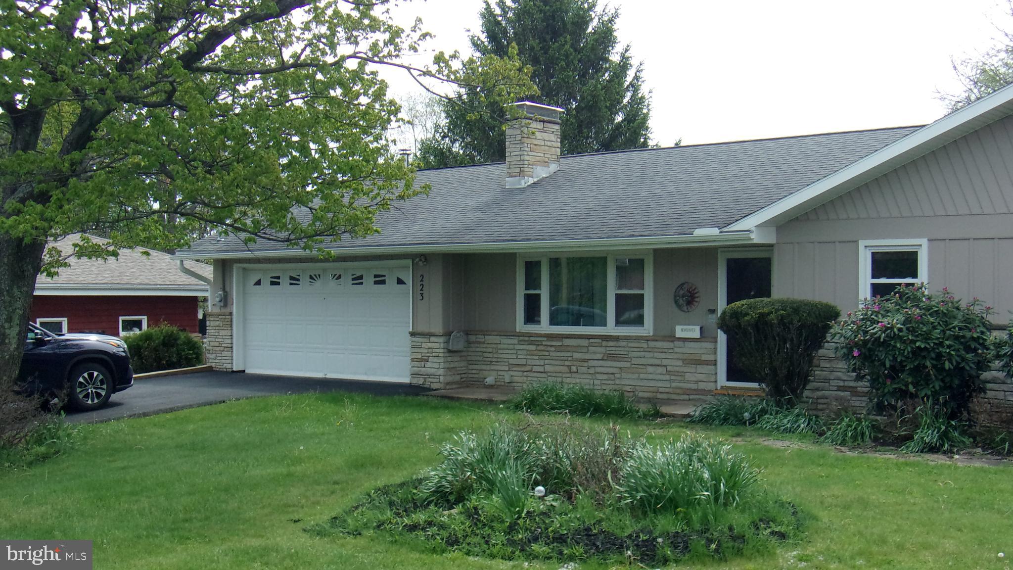 CENTENNIAL HILL - Residential