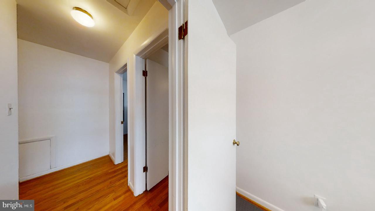 INDIAN VILLAGE IND HEAD - Residential