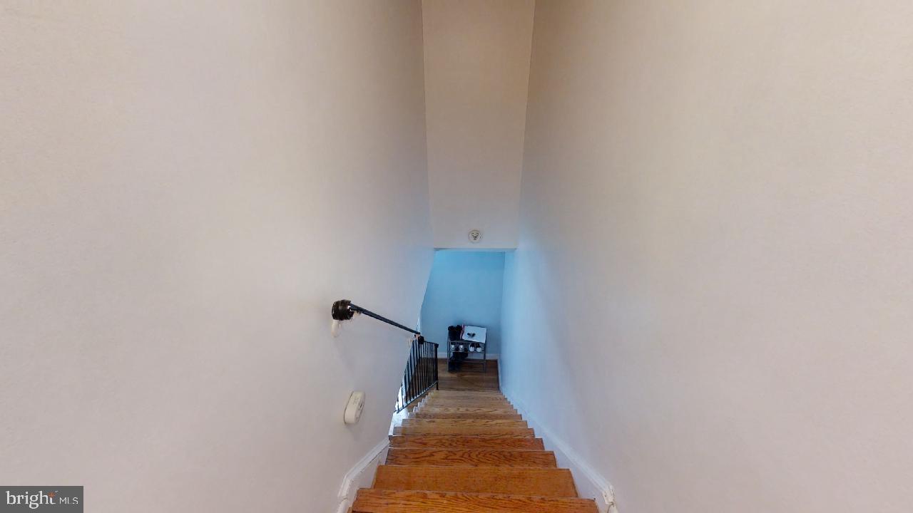 INDIAN VILLAGE IND HEAD - Residential