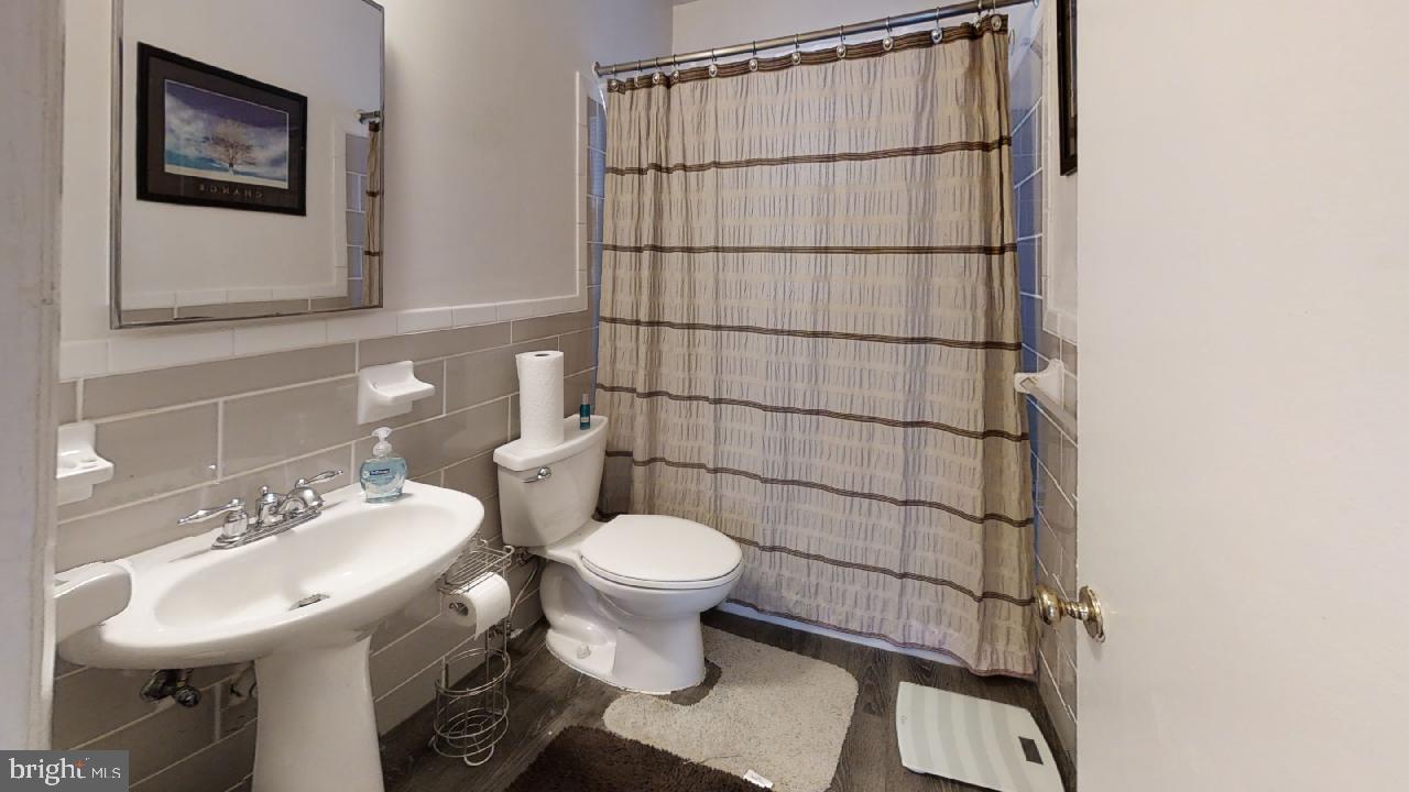 INDIAN VILLAGE IND HEAD - Residential