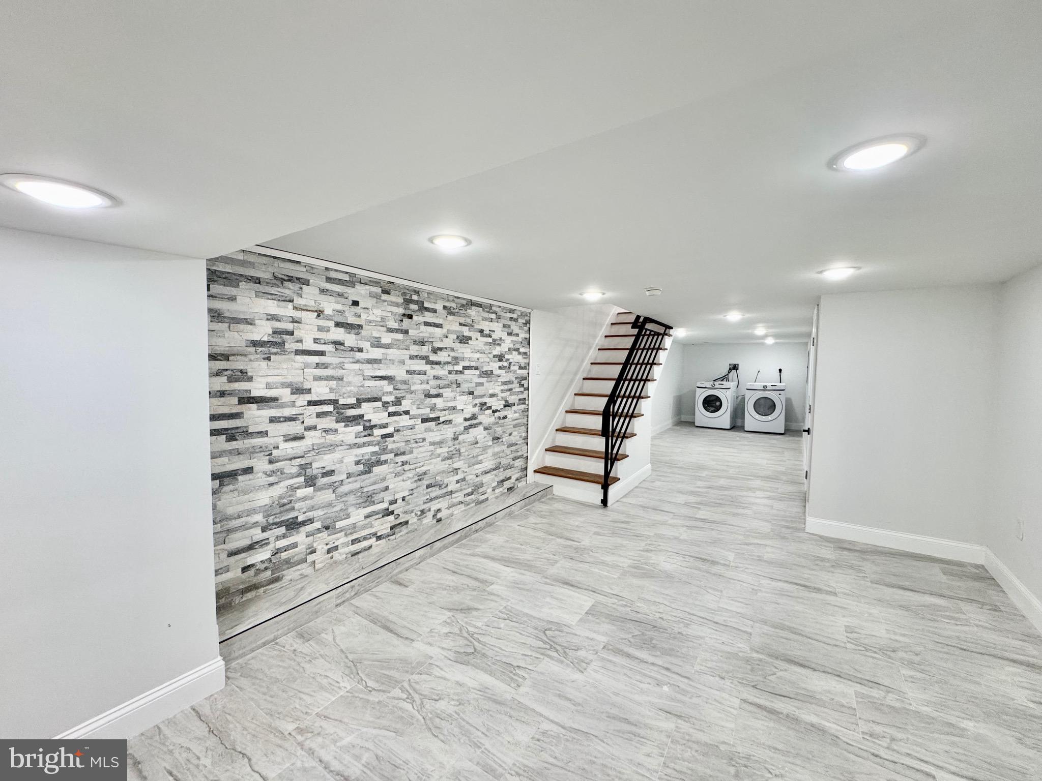 PHILADELPHIA (SOUTH) - Residential