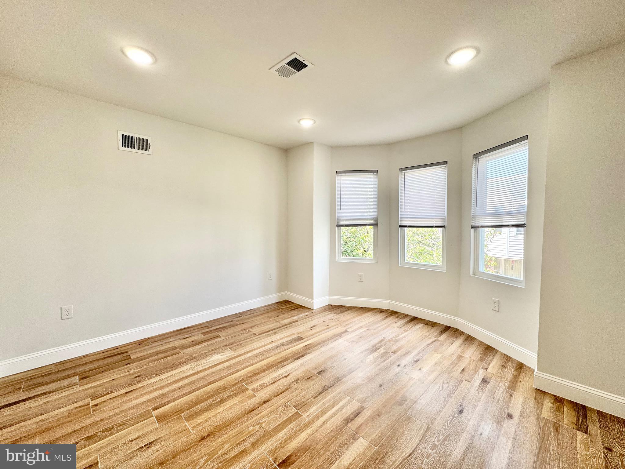 PHILADELPHIA (SOUTH) - Residential