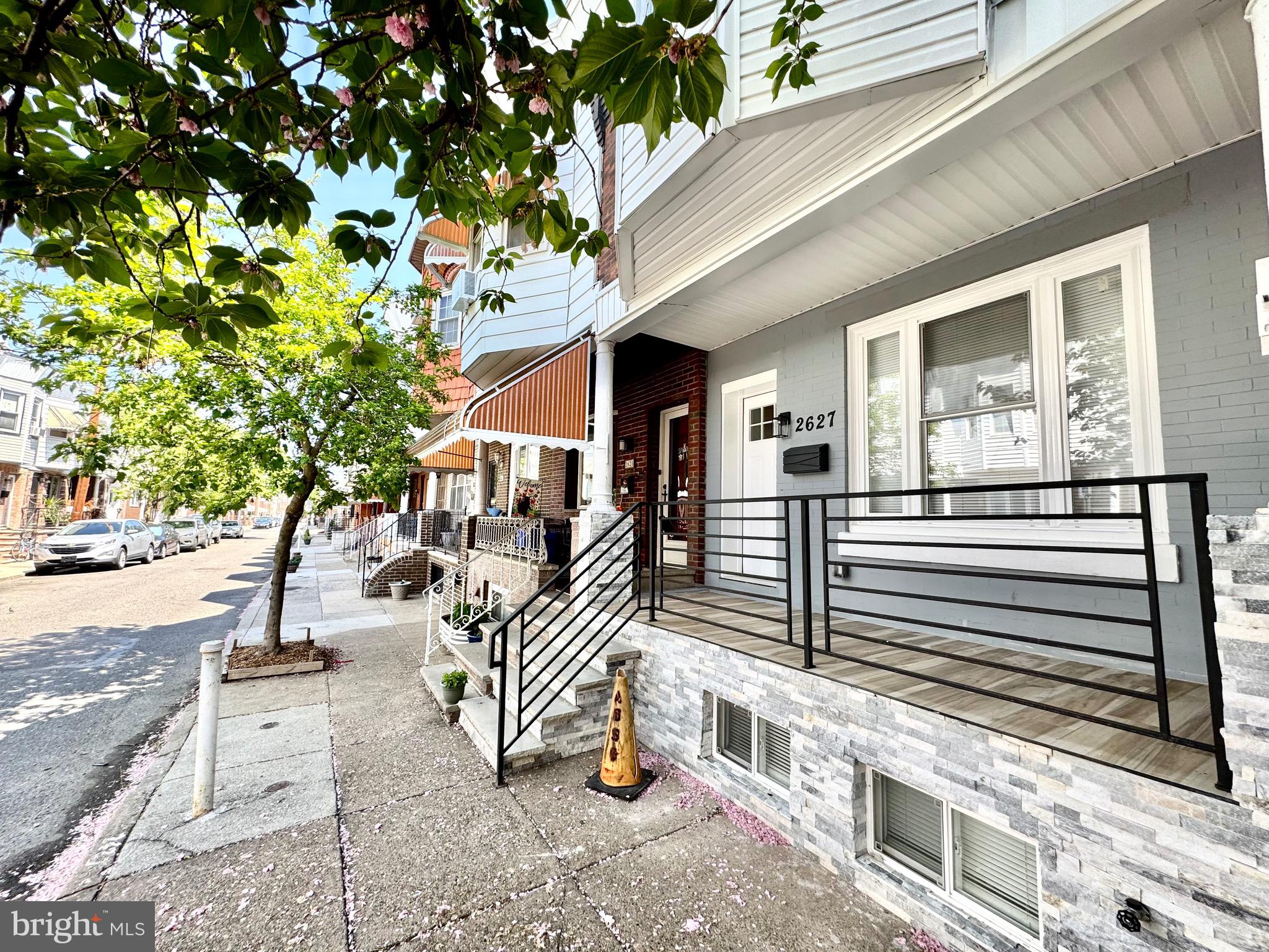 PHILADELPHIA (SOUTH) - Residential