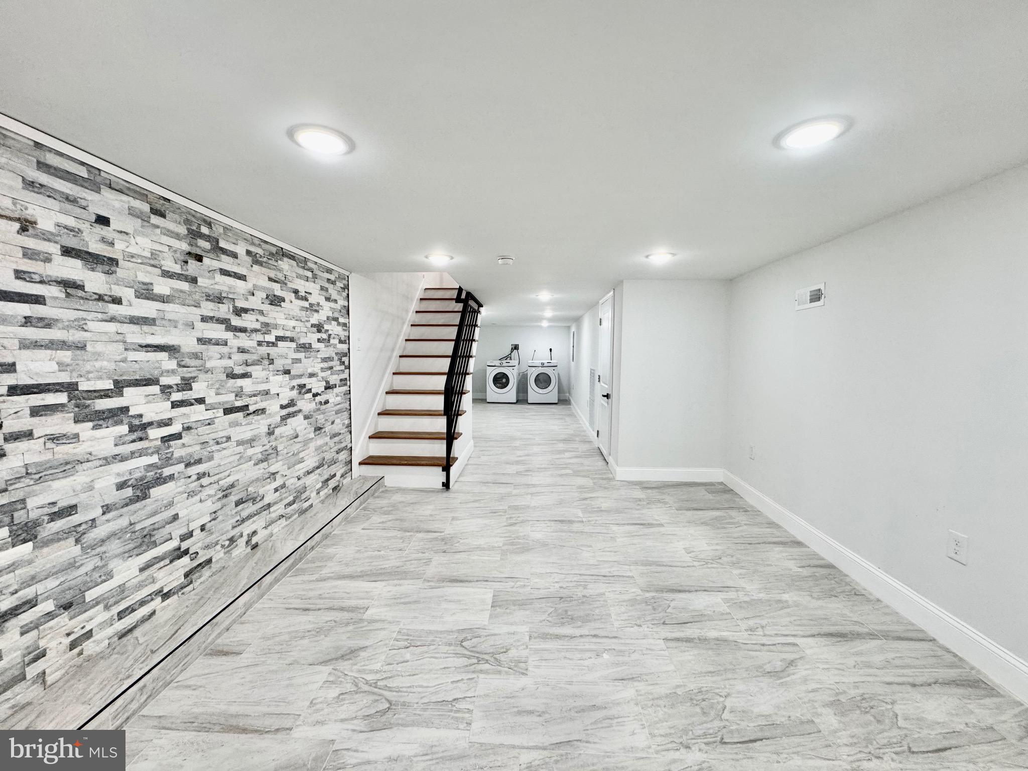 PHILADELPHIA (SOUTH) - Residential