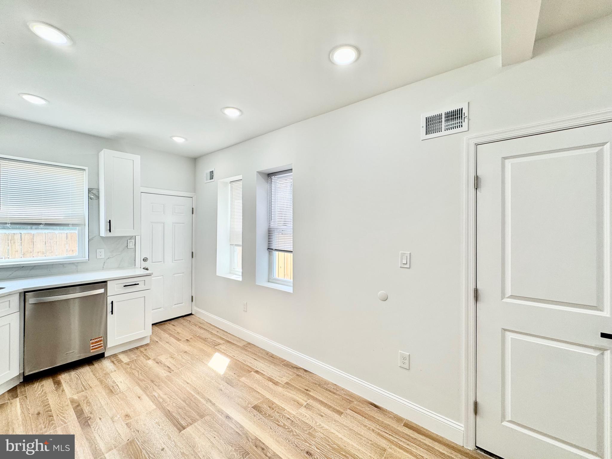 PHILADELPHIA (SOUTH) - Residential