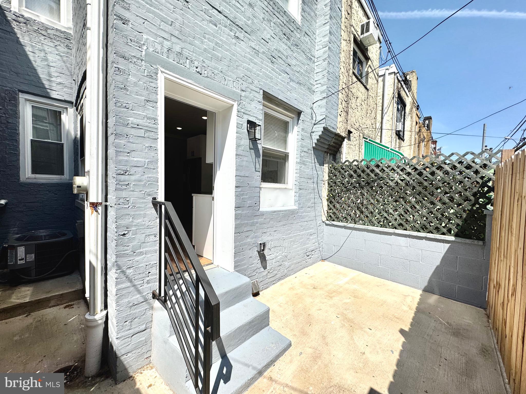 PHILADELPHIA (SOUTH) - Residential