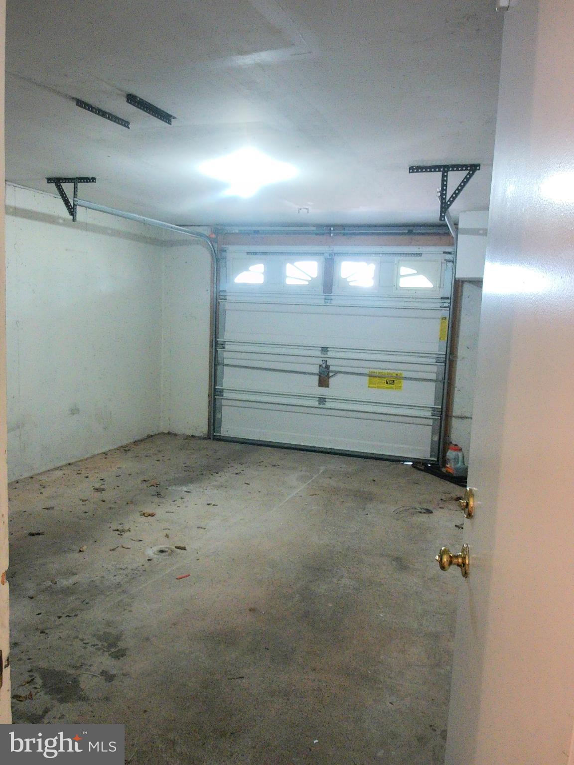 LANSDALE - Residential Lease