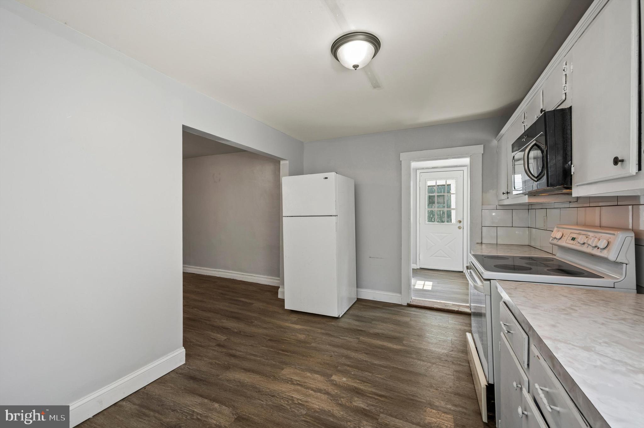 BAKERTON - Residential