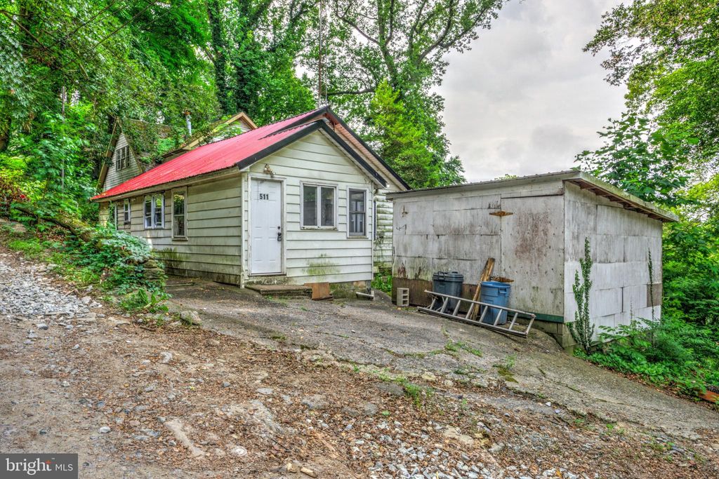 Photo of 511 Edgewood Lane, Peach Bottom, PA 17563 (MLS # PALA2052070)