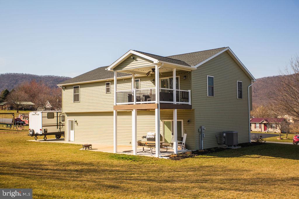 10193 CARDINAL DRIVE