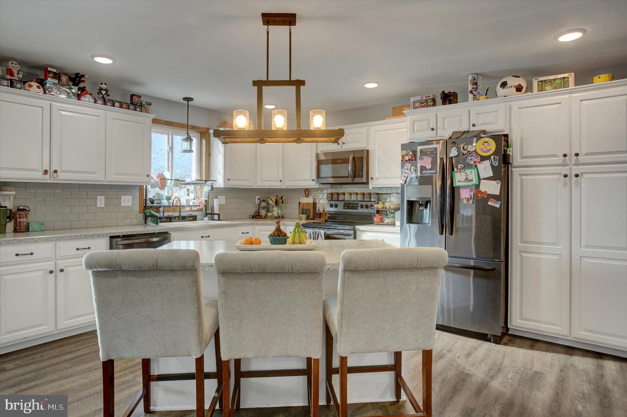 HILLVIEW ESTATES - Residential