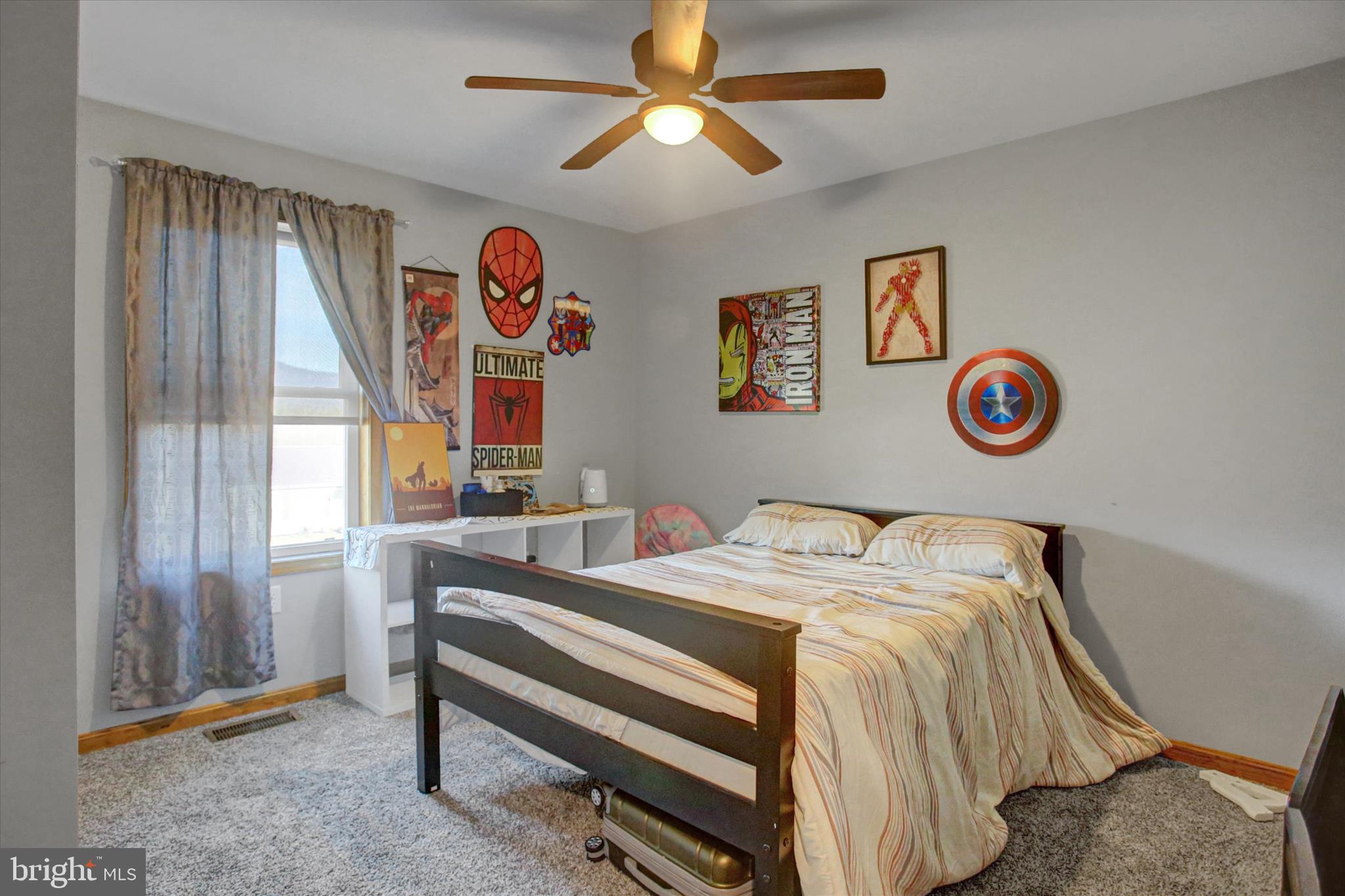 HILLVIEW ESTATES - Residential