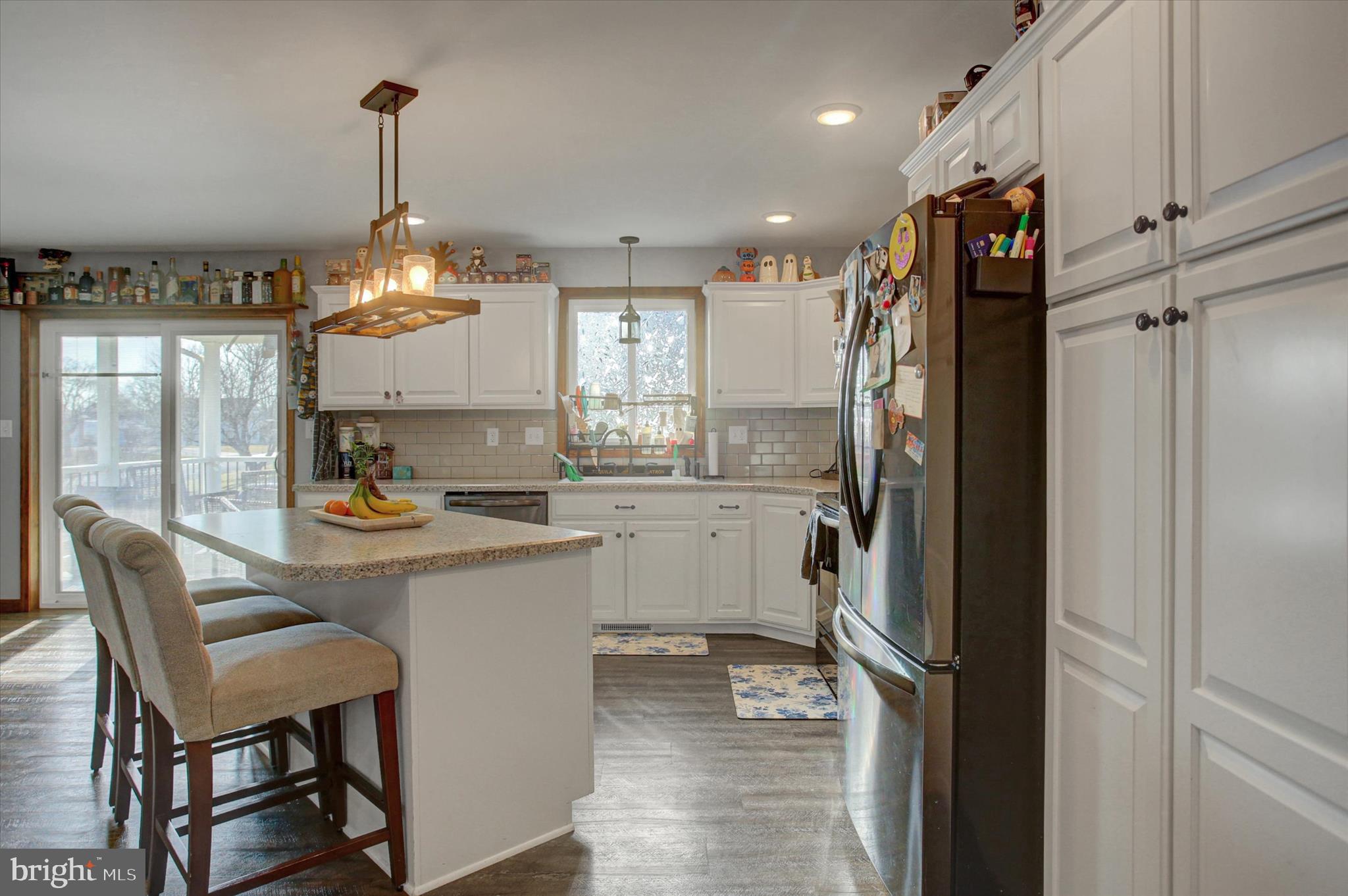 HILLVIEW ESTATES - Residential