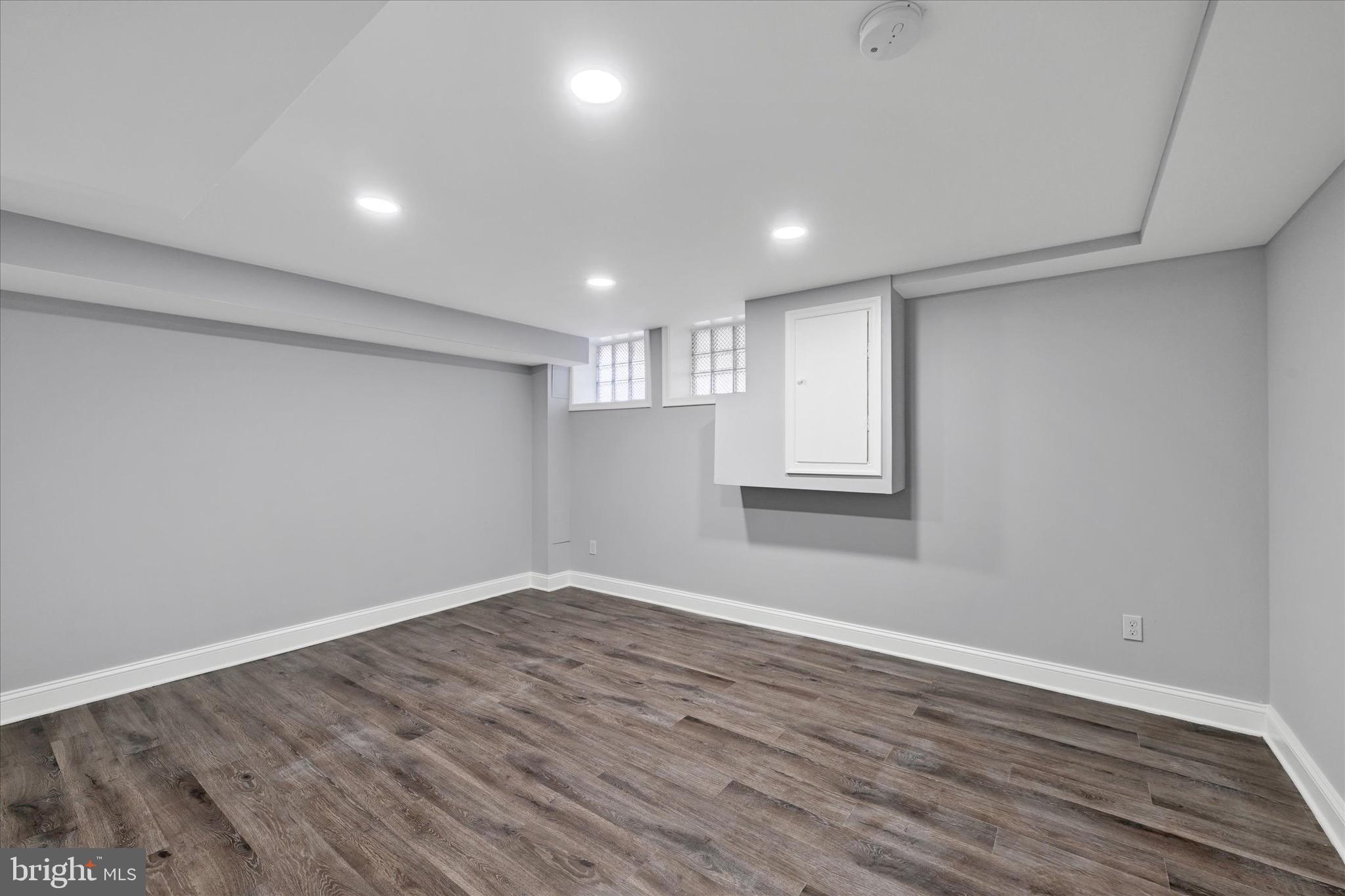 EASTFIELD - Residential