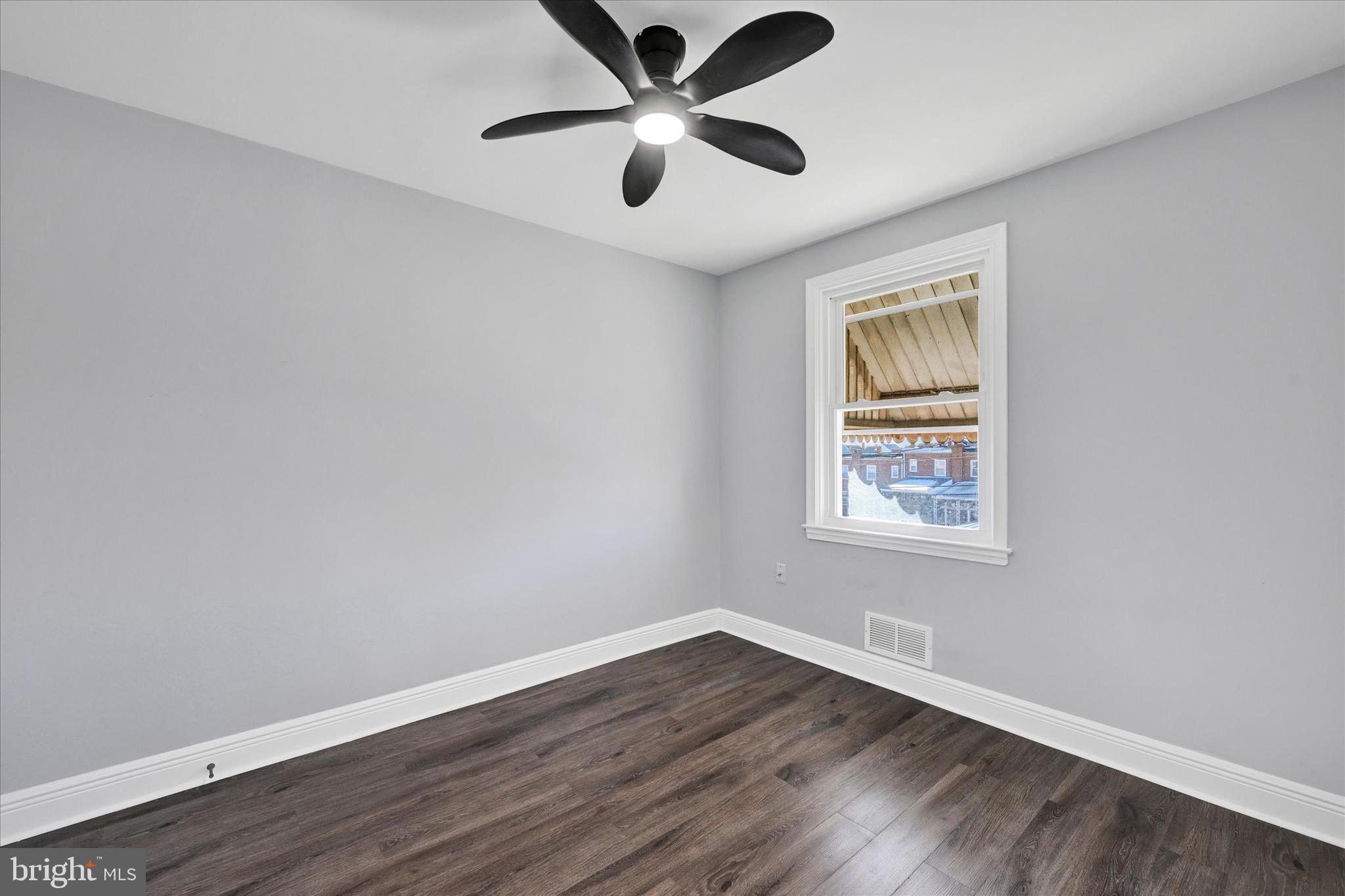 EASTFIELD - Residential