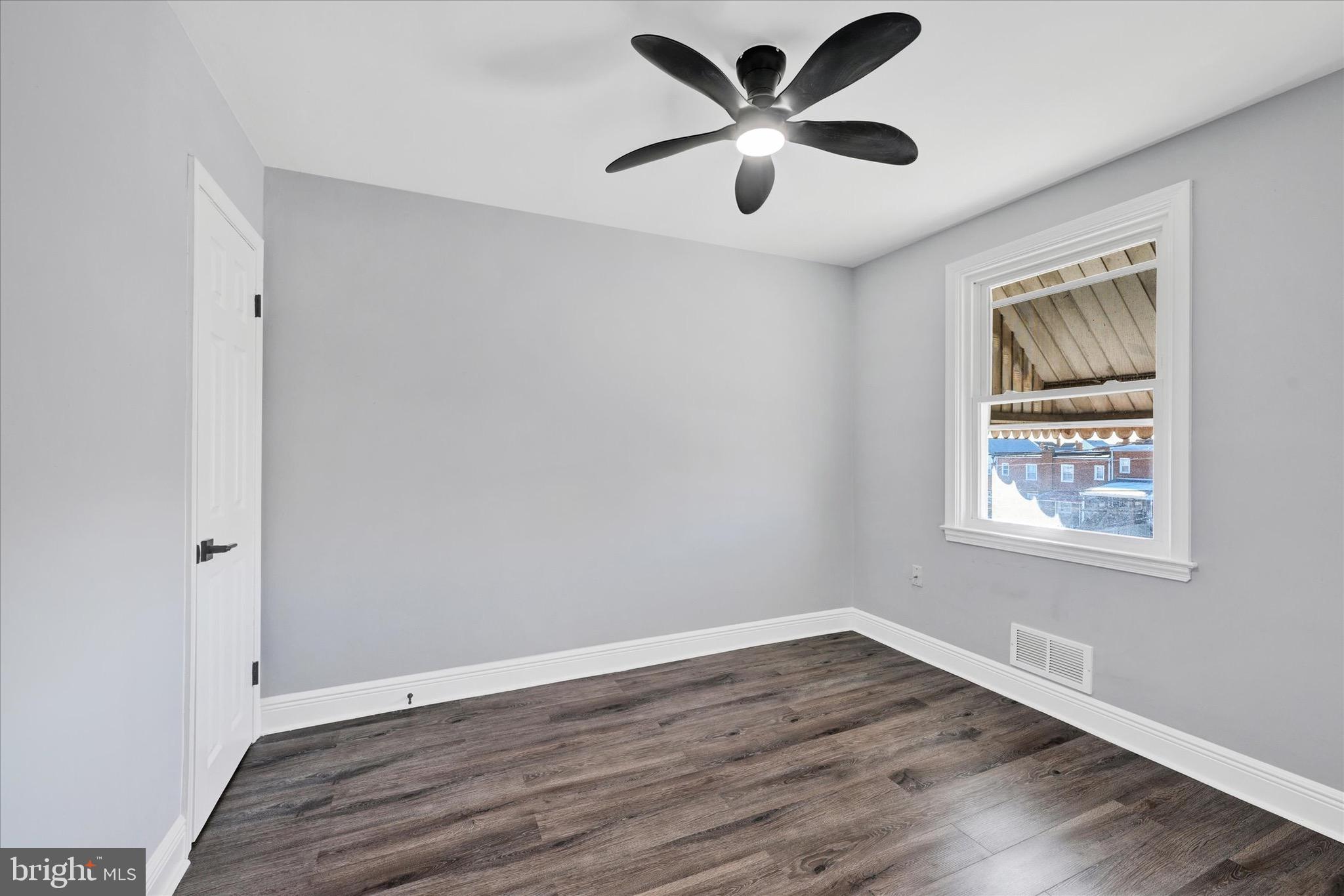 EASTFIELD - Residential