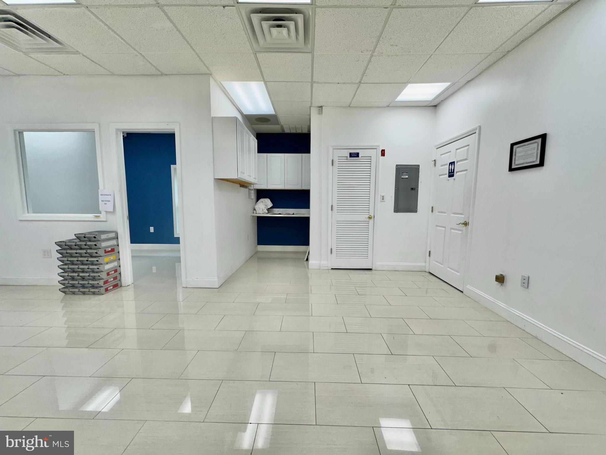 32 JEFFERSON PLAZA 1ST FLOOR UNIT