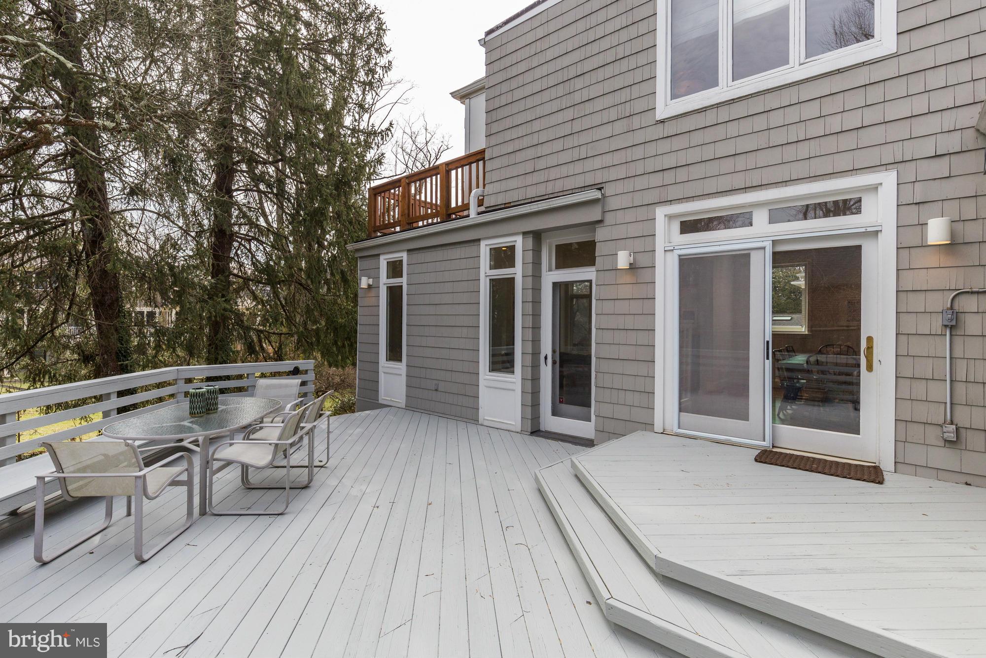 SOMERSET HEIGHTS - Residential