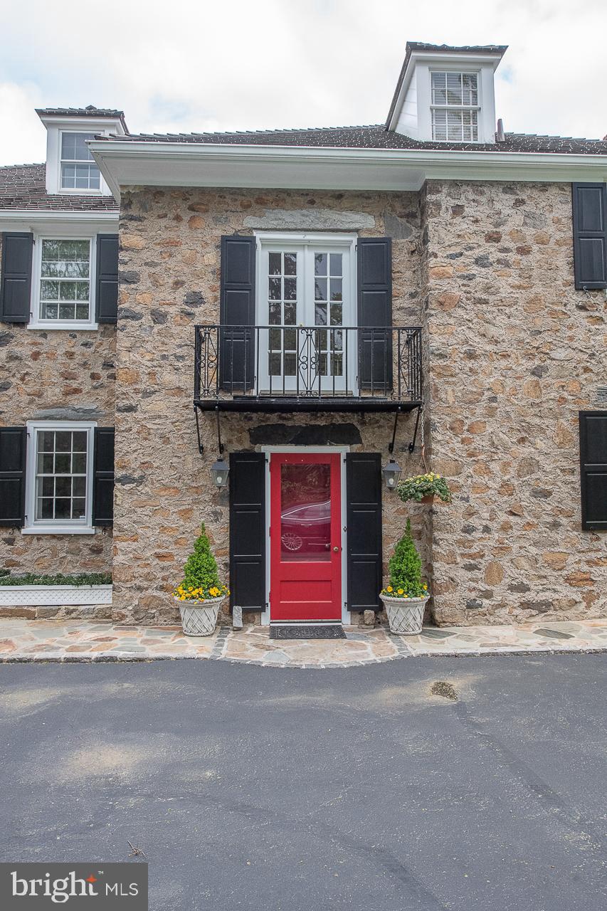 SOUTH WAYNE - Residential