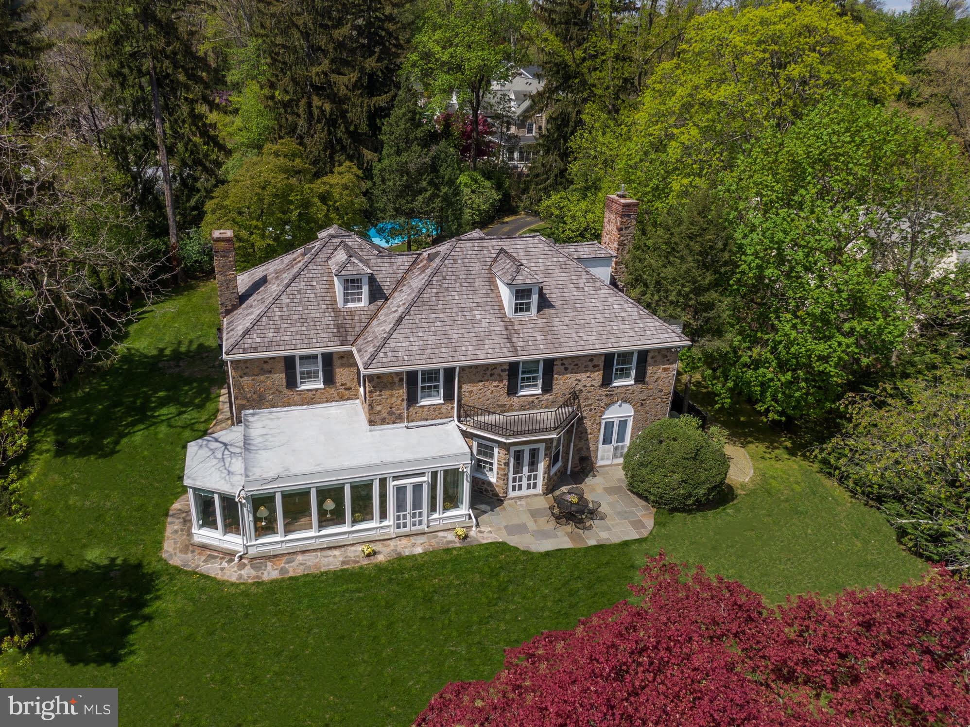 SOUTH WAYNE - Residential