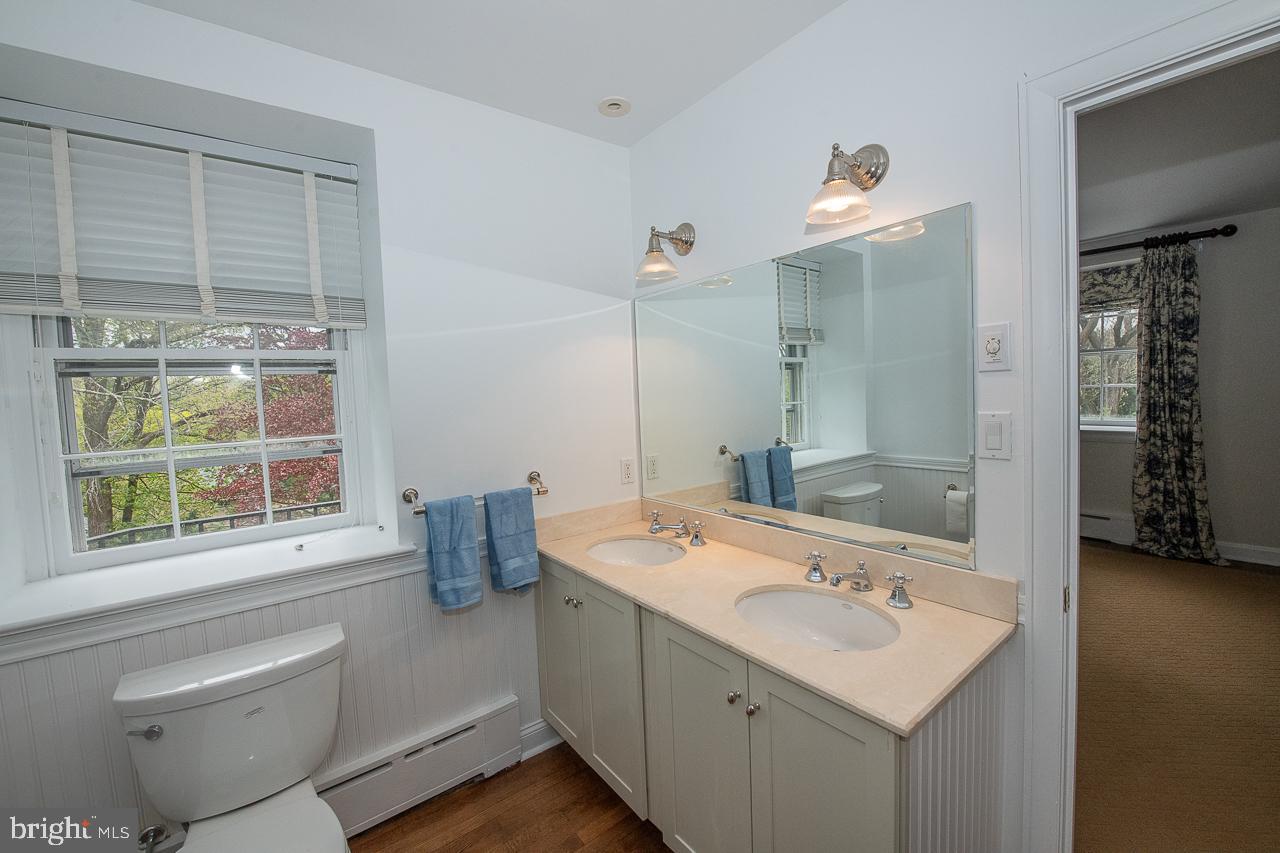 SOUTH WAYNE - Residential