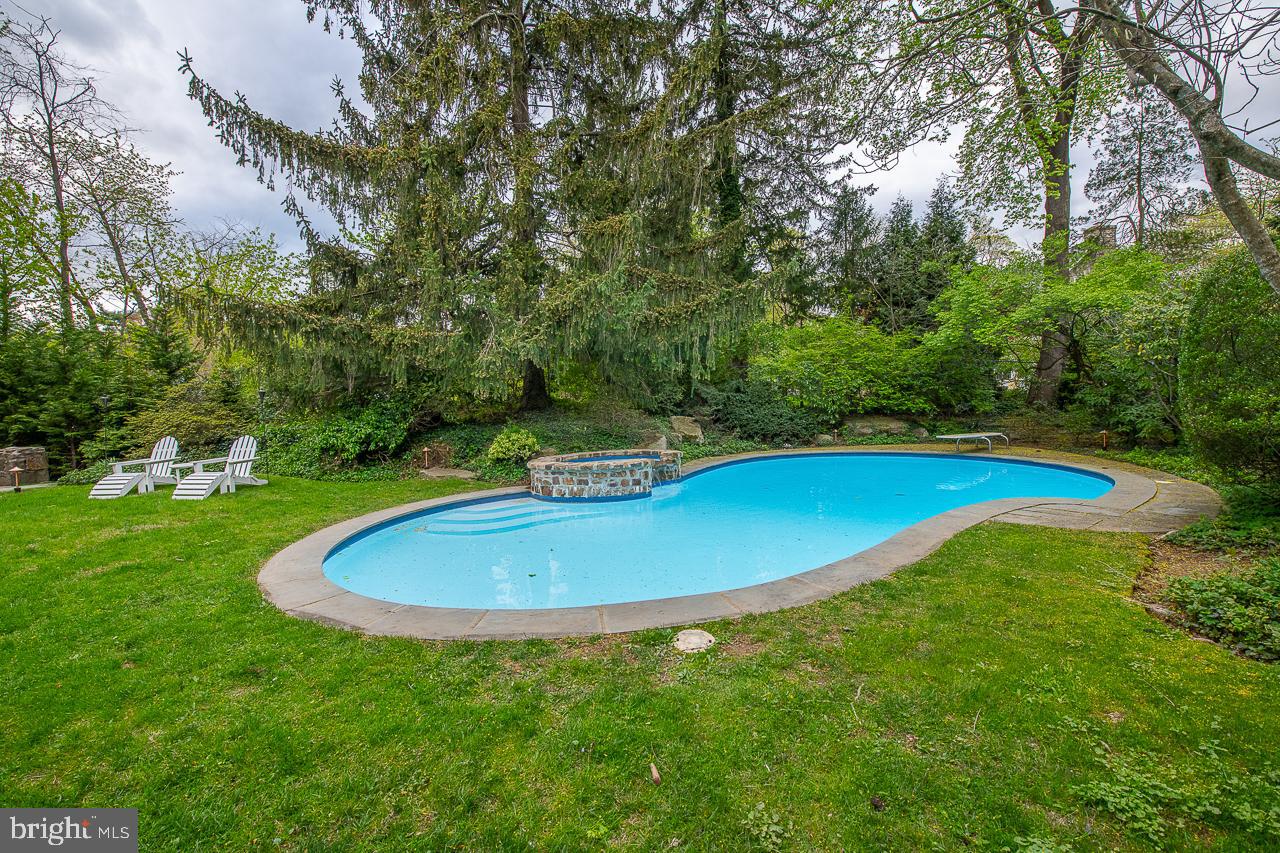 SOUTH WAYNE - Residential