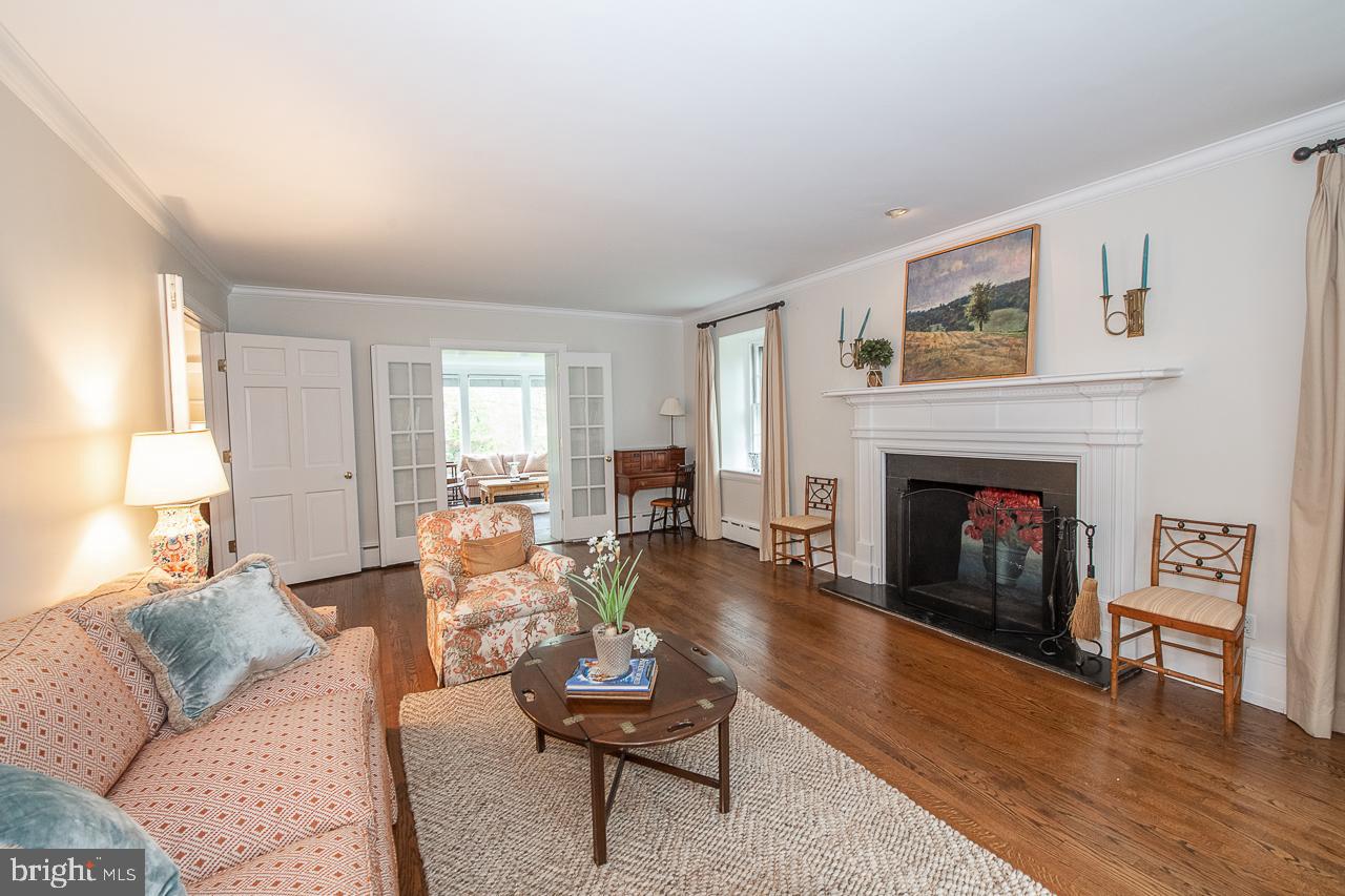 SOUTH WAYNE - Residential