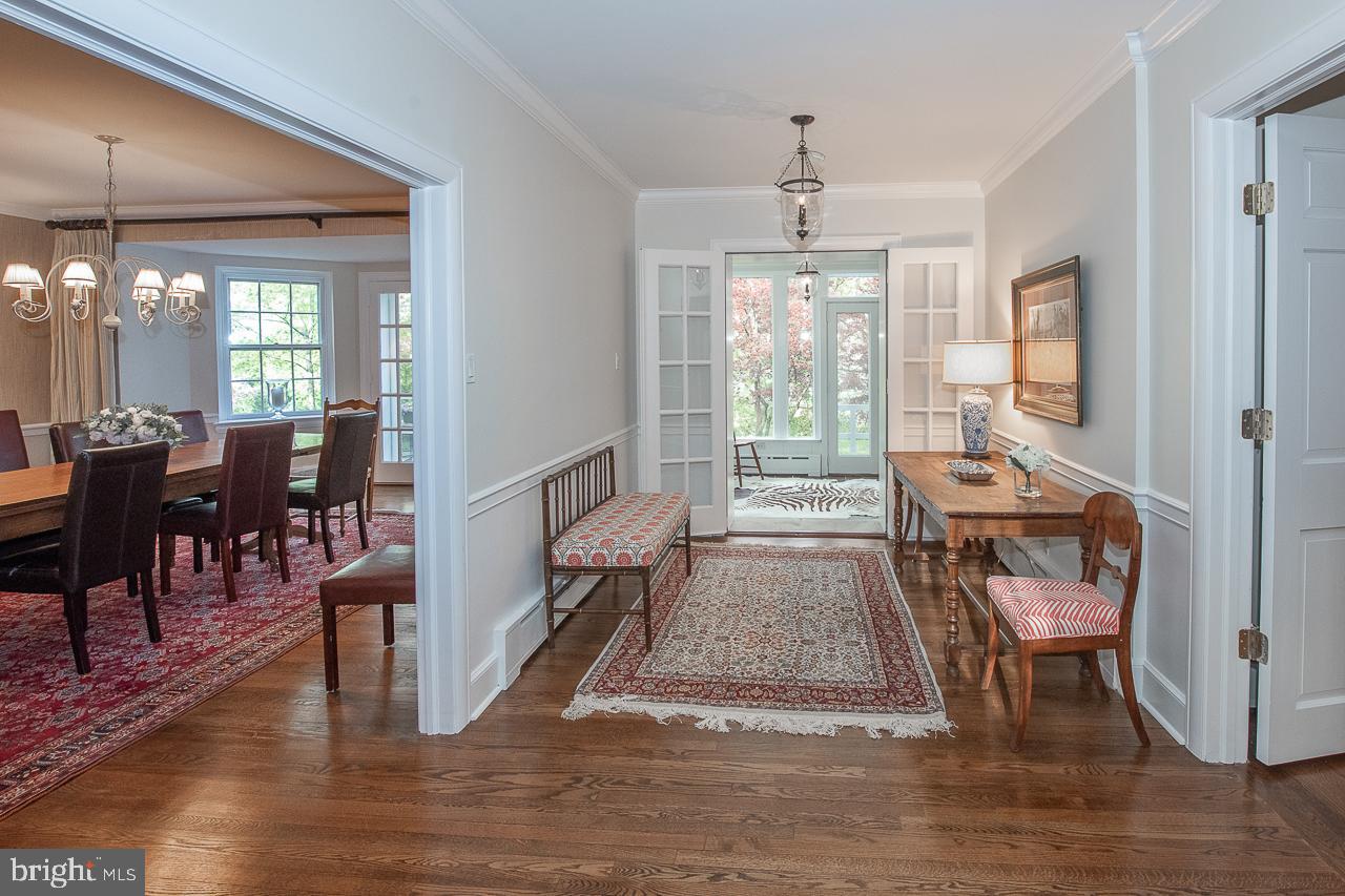 SOUTH WAYNE - Residential