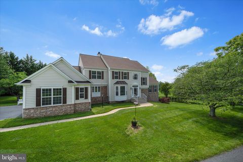 17760 JULIE ANN COURT HAMILTON VA 20158