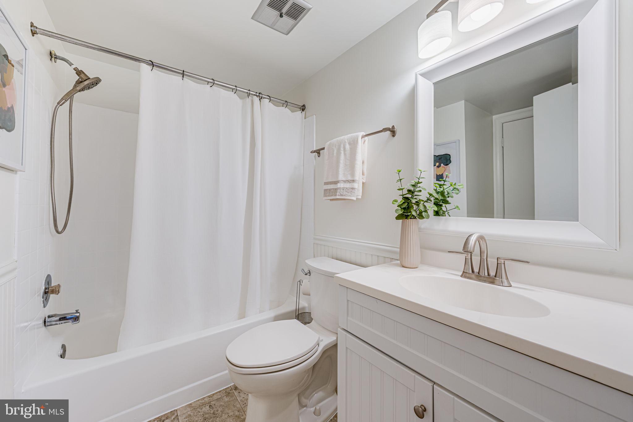 NORTHWOOD PARK VIEW - Residential